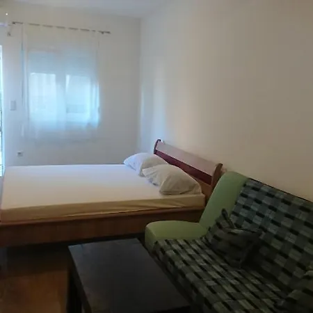 Apartment Vila Him *